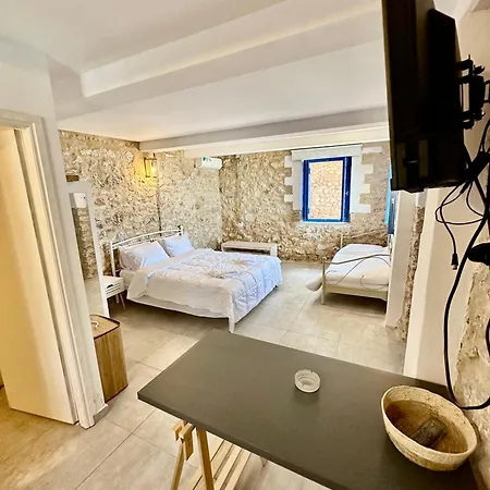 Appartement Rocksecret Edge à Kalamata Extérieur photo