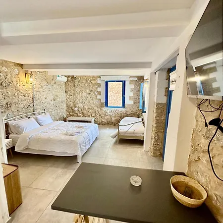Appartement Rocksecret Edge à Kalamata Extérieur photo