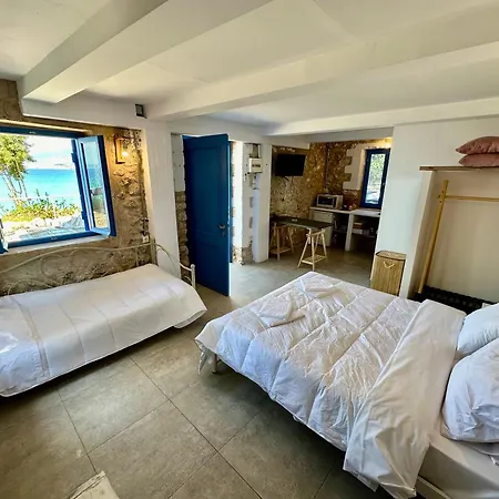 Appartement Rocksecret Edge à Kalamata Extérieur photo