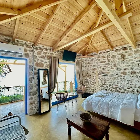 Appartement Rocksecret Edge à Kalamata Extérieur photo