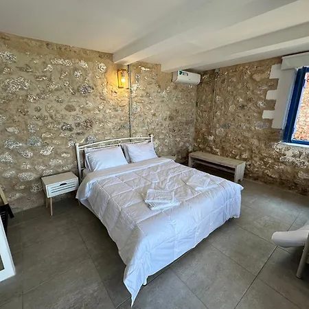 Appartement Rocksecret Edge à Kalamata Extérieur photo
