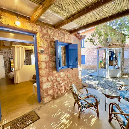 Appartement Rocksecret Edge à Kalamata Extérieur photo
